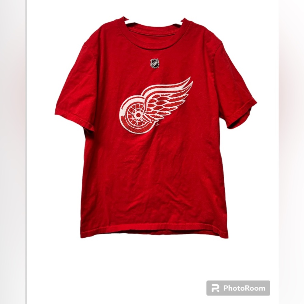 Detroit Red‎ Wings Hockey Larkin T-shirt